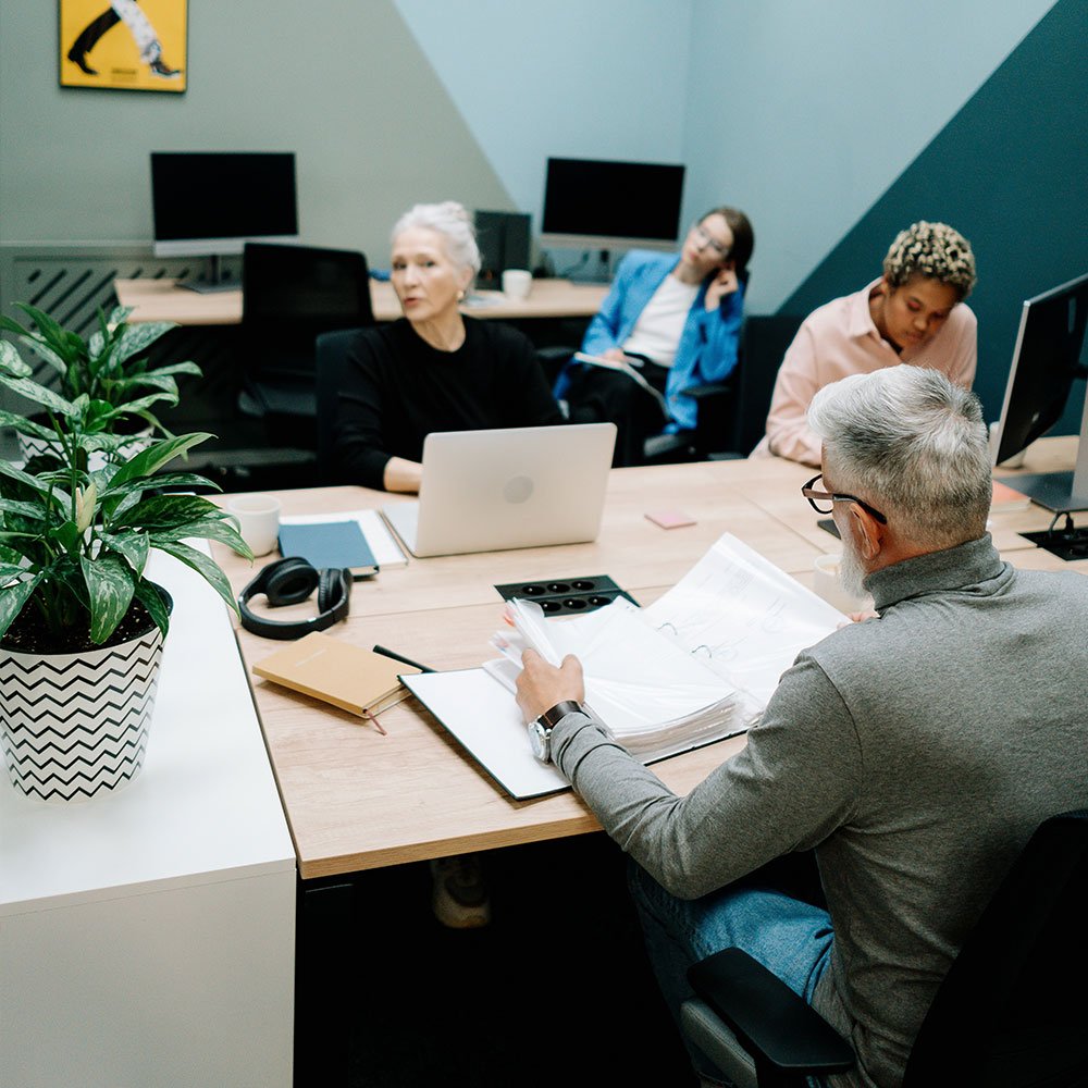 contacta con nuestro equipo