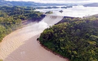 El nivel del río en el Barrio Sucre sube a 6.00m.